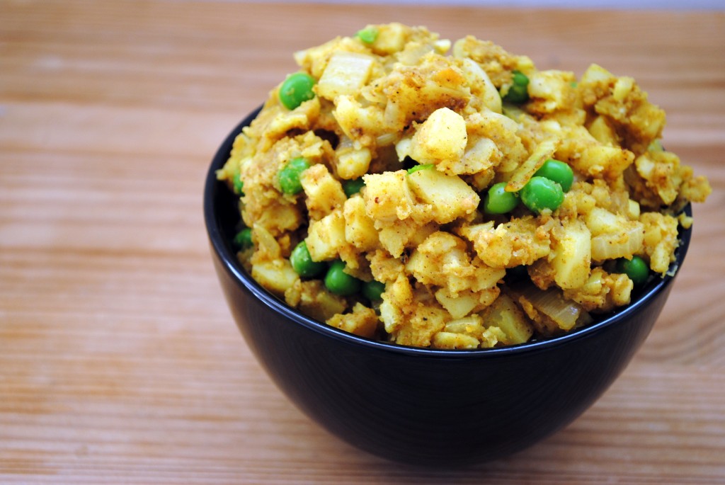 Samosas with LoquatOnion Chutney