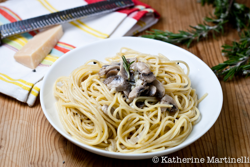 Spaghetti with Rosemary-Mushroom Cream Sauce